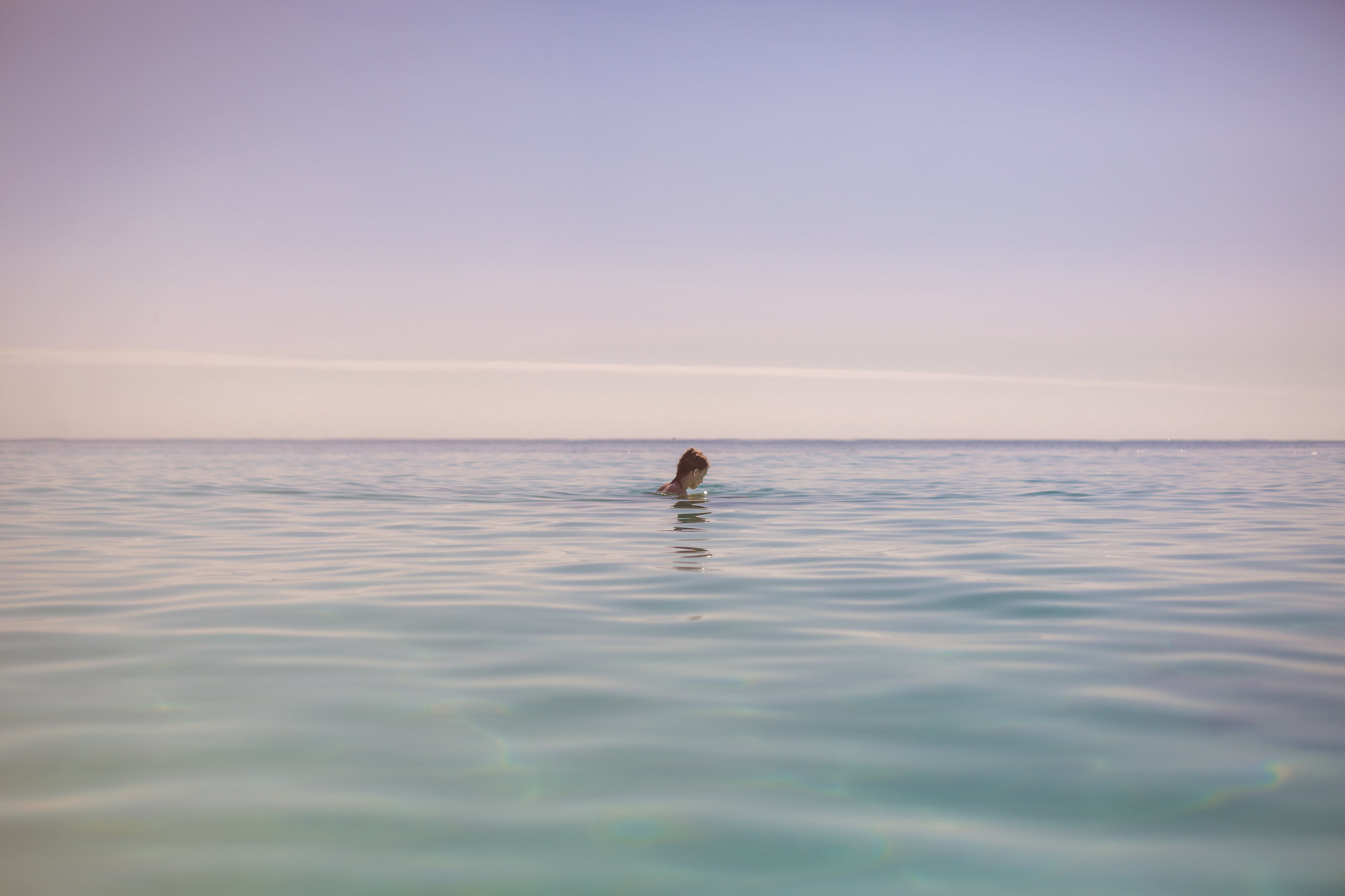 files/girl-in-beach-water.jpg